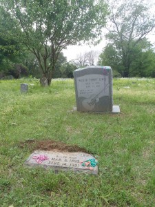 Furry Lewis grave, Hollywood cemetery, Memphis, Tennessee