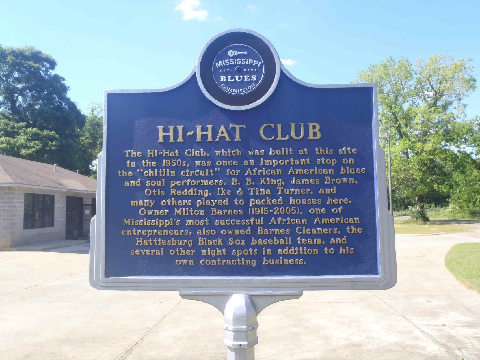 Mississippi Blues Trail marker commemorating the Hi-Hat Club, Hattiesburg, Mississippi