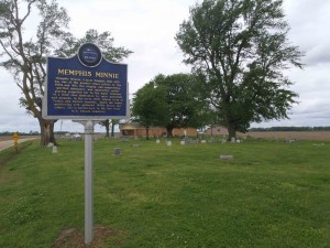 Mississippi Blues Trail marker for Memphis Minnie, Walls, Mississippi