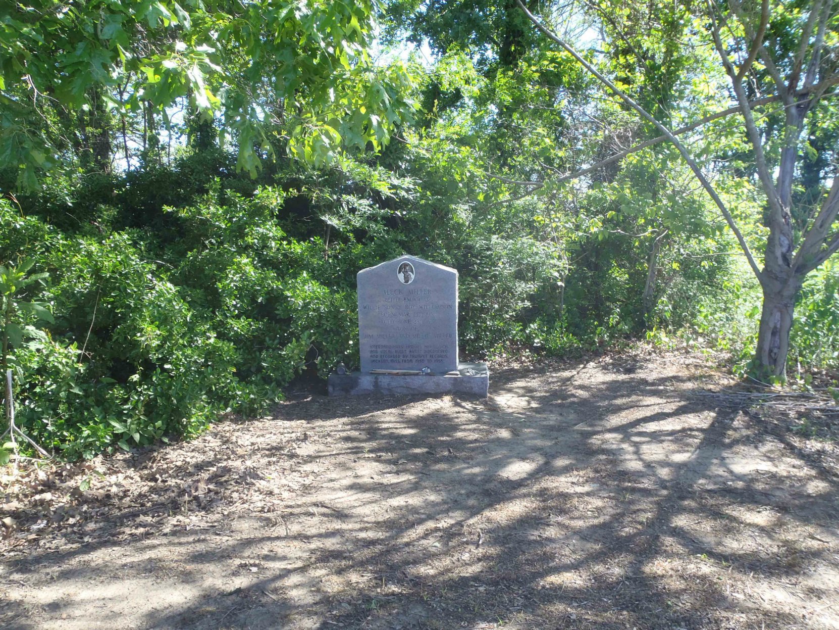 Sonny Boy Williamson grave near Tutwiler, Mississippi. The grave stone was placed by Lillian McMurray, whose Trumpet Records label made the first Sonny Boy Williamson recordings.