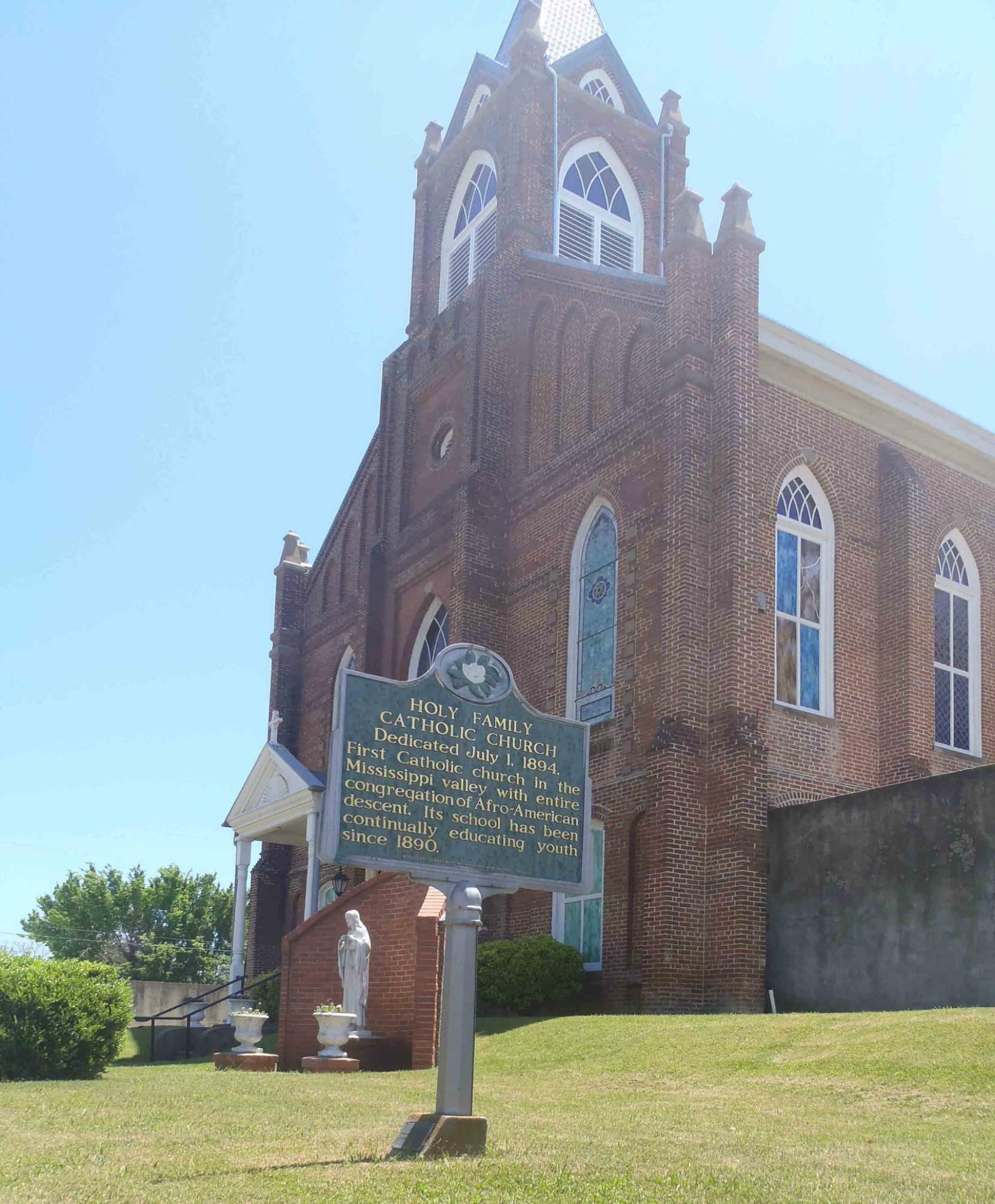 The Mississippi Department of Archives & History marker outside Holy Family Catholic Church, Natchez, Mississippi