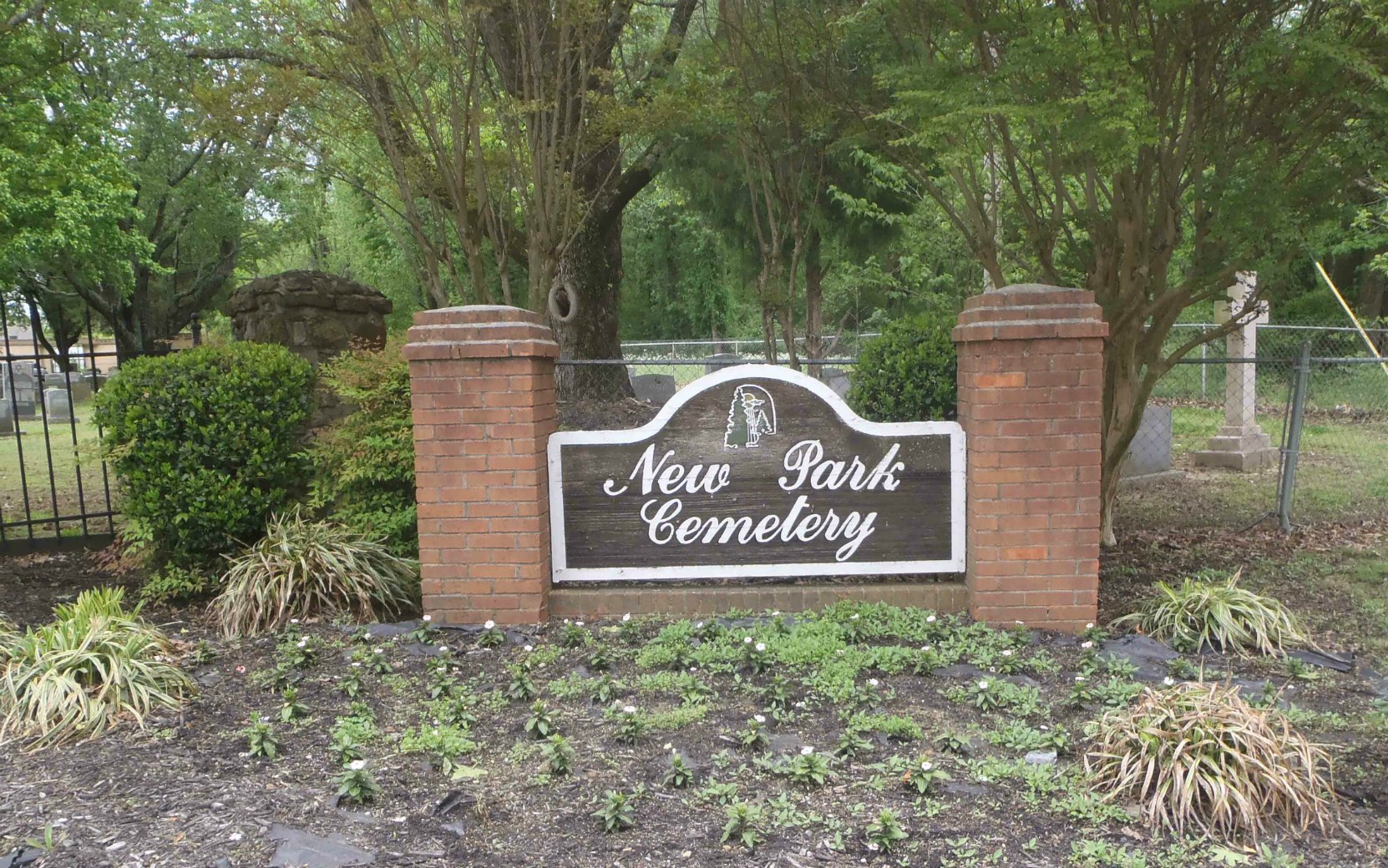 The sign at the entrance gate of New Park Cemetery, Memphis, Tennessee