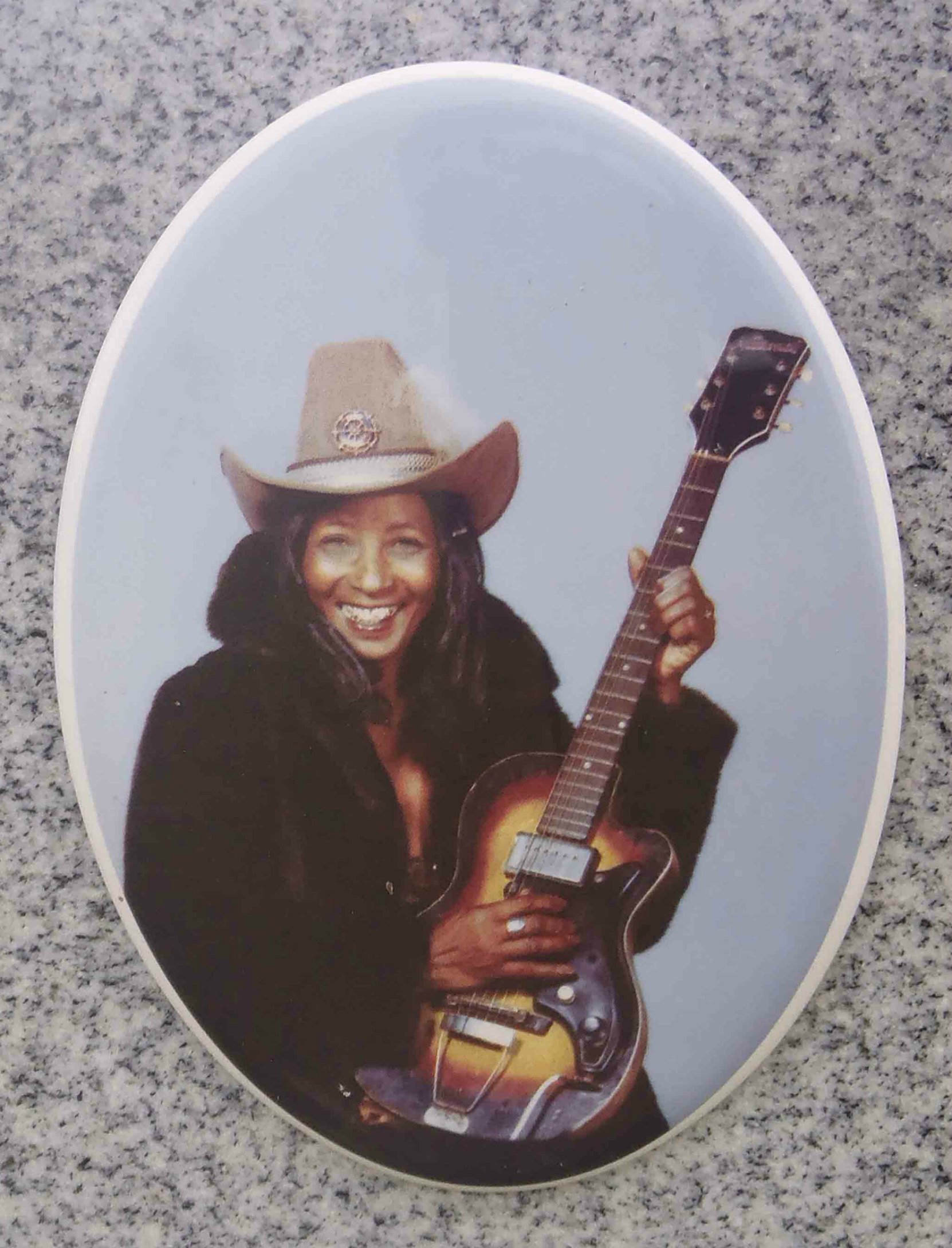 Photo of Jessie Mae Hemphill on Jessie Mae Hemphill's grave, Senatobia Memorial Cemetery, Senatobia, Mississippi.