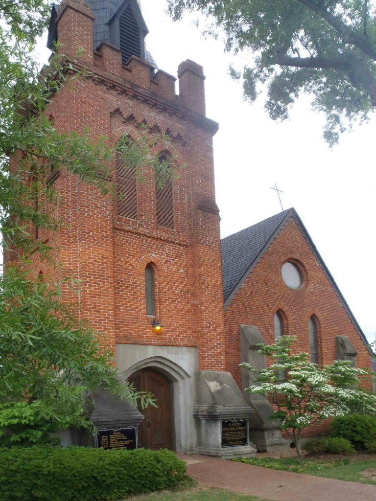 St. Peter's Episcopal Church, Oxford, Mississippi. William Faulkner was a parishioner of this church.