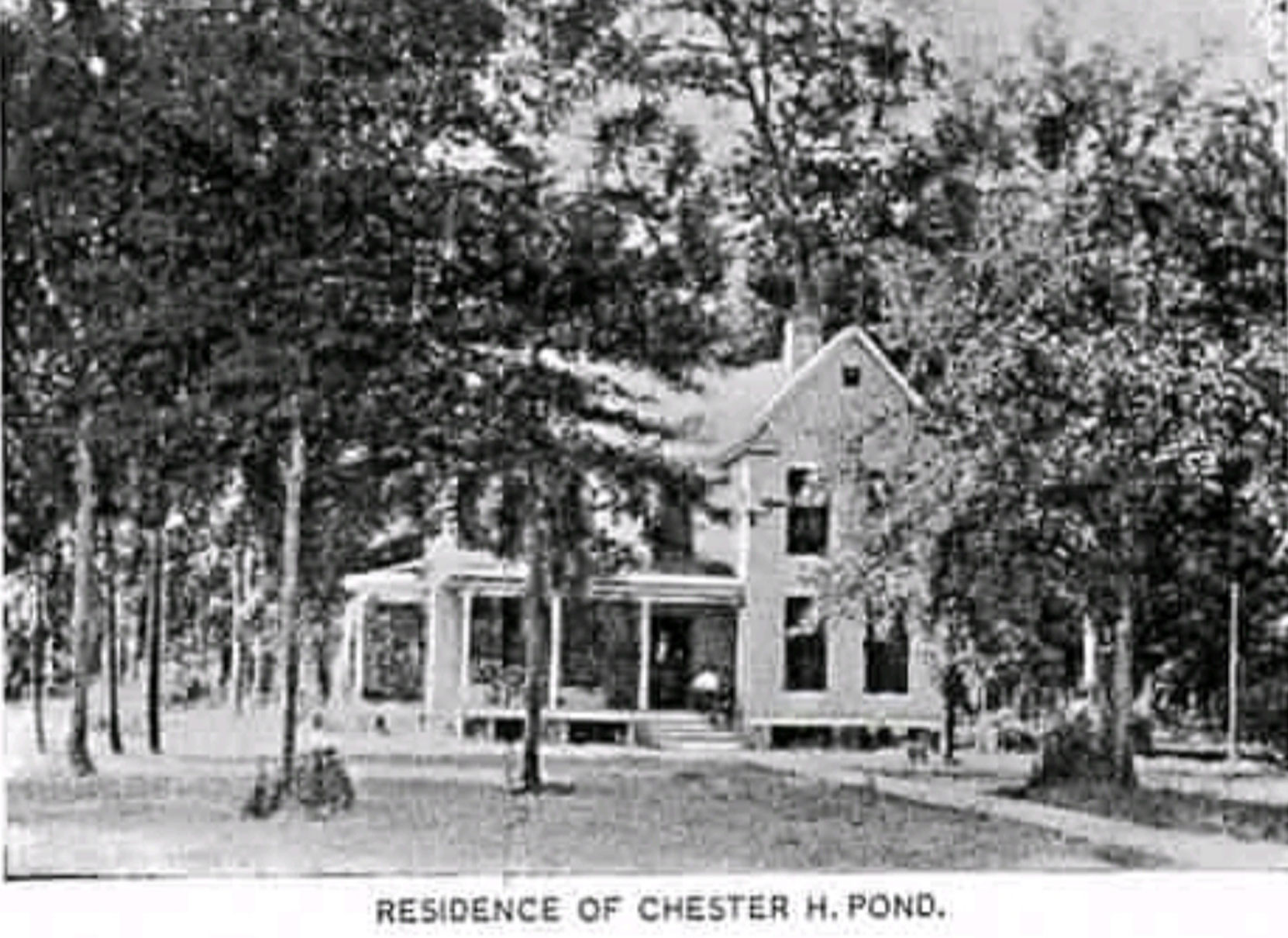 A Moorhead, MS resident sent us this photo of Chester H. Pond's house in Moorhead, Mississippi