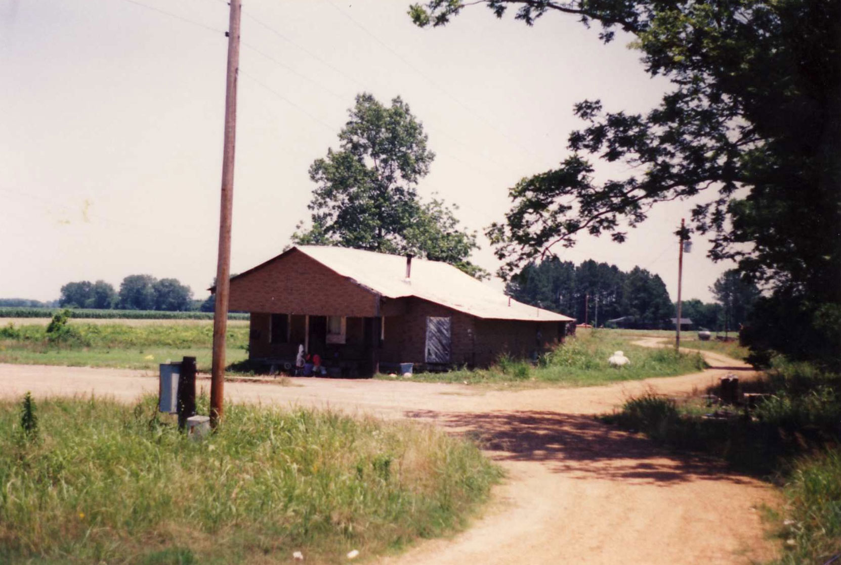 The Three Forks store, Quito, Mississippi, 1995. It is no longer extant. (photo: Terry Baker)